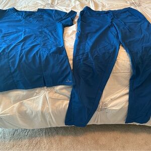 Barco One Wellness Royal blue scrub set